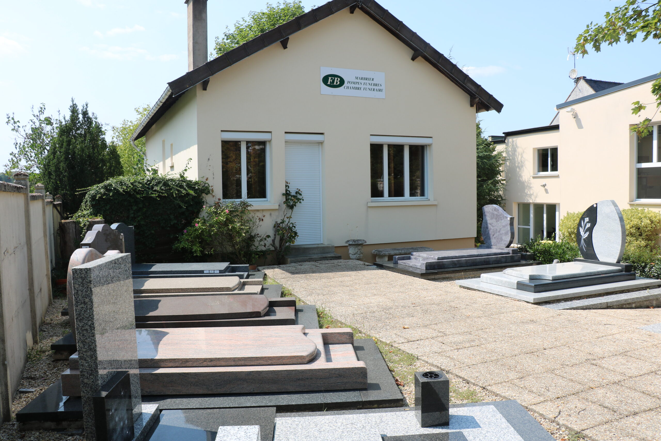 Exposition de monuments de l'agence de Champagne-sur-Seine